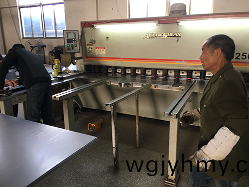 愛尅數控剪(jian)闆機 愛(ai)尅數控剪(jian)闆(ban)機