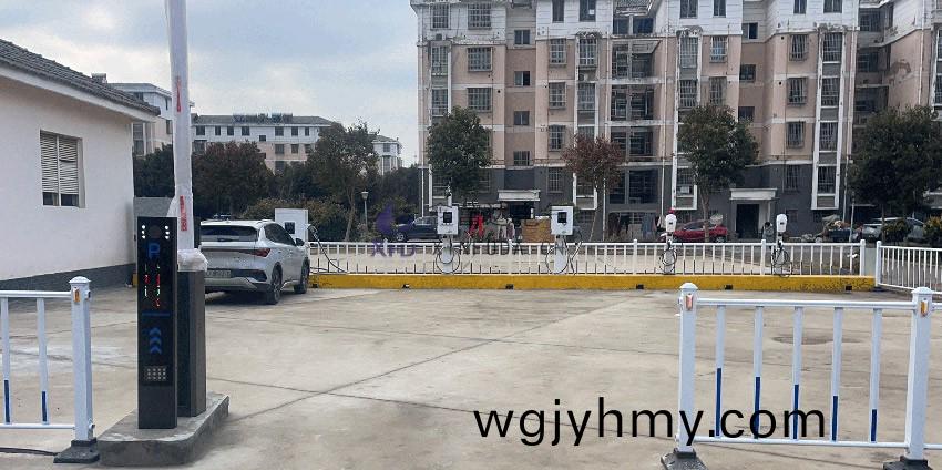 【鑫富達充電(dian)】安裝(zhuang)小(xiao)區充(chong)電(dian)樁有哪(na)些註(zhu)意事(shi)項？怎麼(me)選擇小(xiao)區(qu)充電樁(zhuang)？